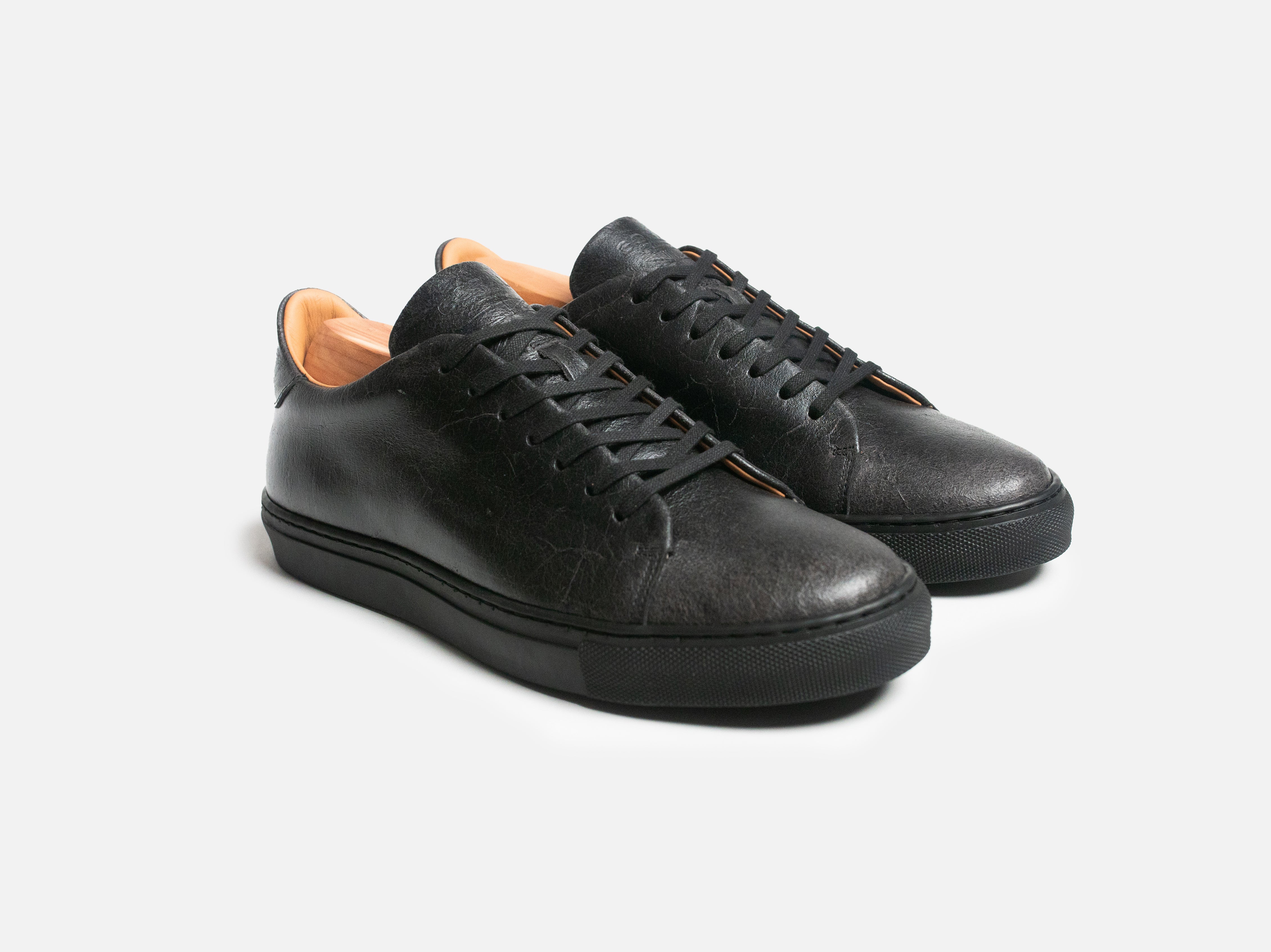The Mellor II Sneaker - Charles F Stead Crazy Cow Black - GORAL