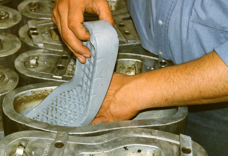 SUPPLIER TRANSPARENCY: LACTAE HEVEA