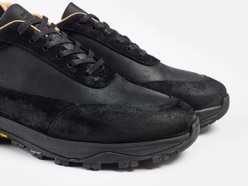 Samara Vibram Sneaker - Waxy Commander Black (pre-order)